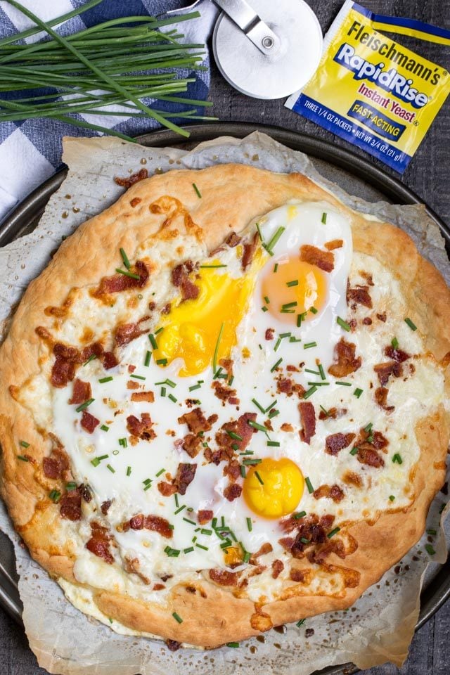 overhead shot of homemade breakfast pizza