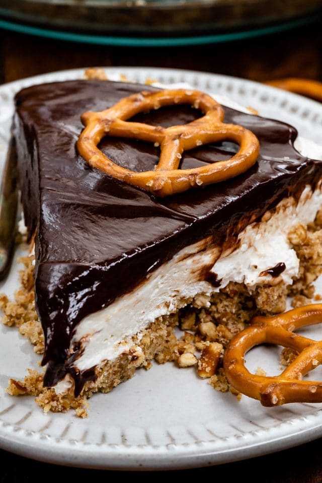 slice of chocolate covered pretzel no bake cheesecake