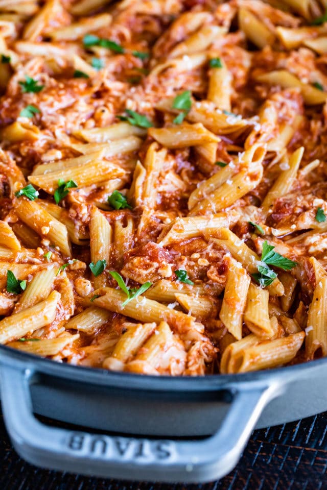 close up of chicken penne pasta in skillet