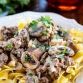 easy ground beef stroganoff on noodles