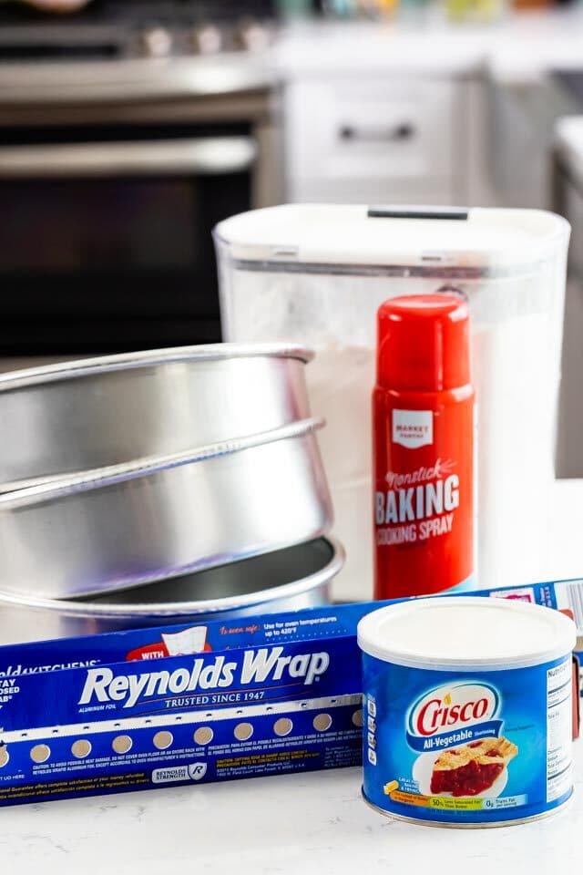 cake pans with flour and spray and Crisco 