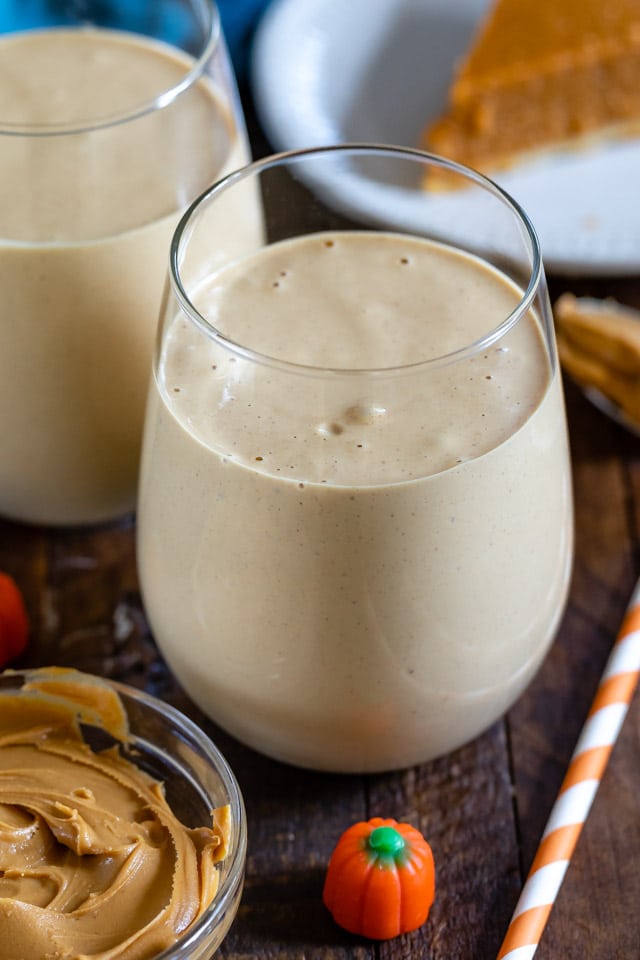 peanut butter smoothie in glass