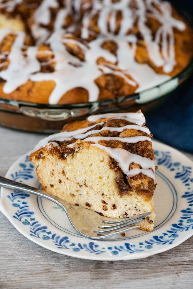 cinnamon roll coffee cake pie slice on plate