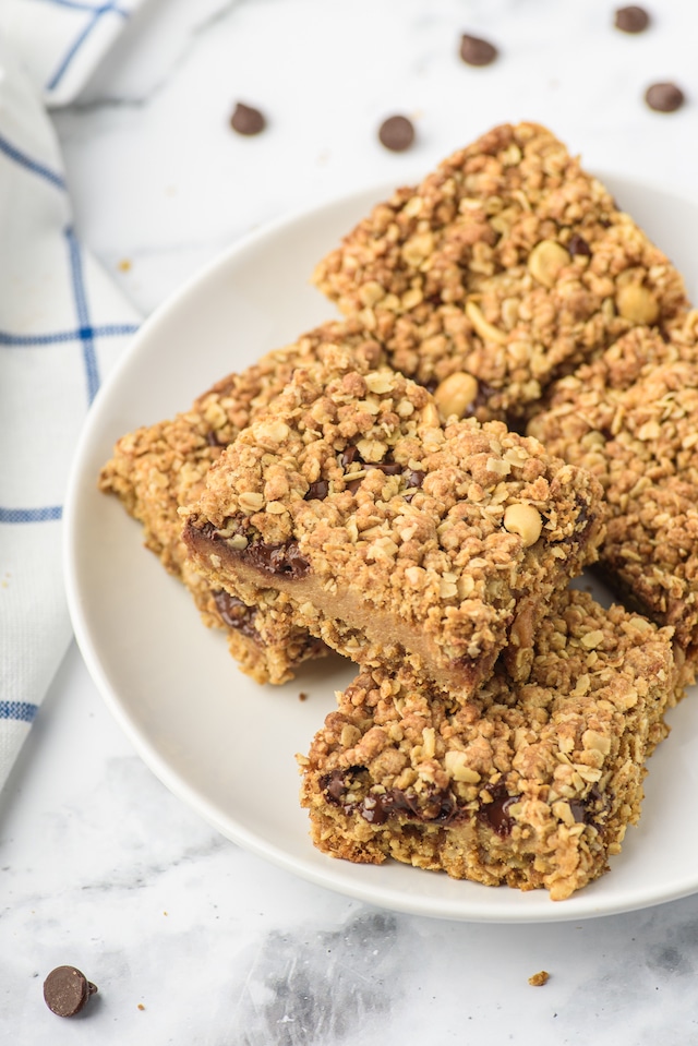 Easy oatmeal peanut butter bars