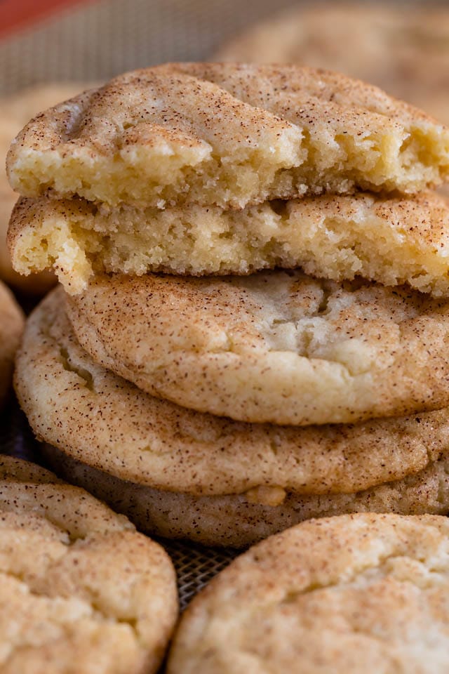 inside of snickerdoodle cookies