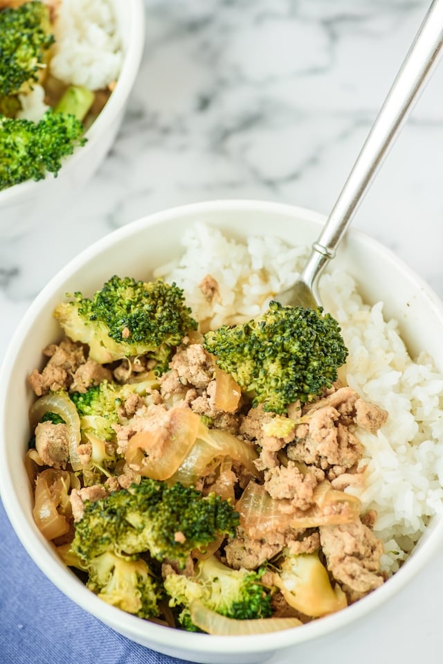 Bowl of ground turkey stir fry