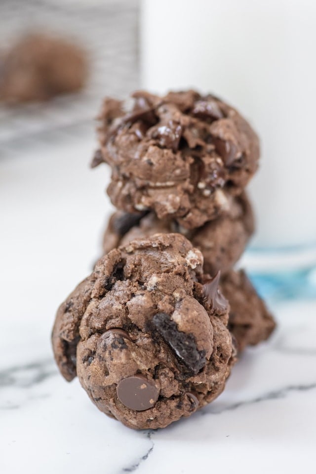 Chocolate oreo cookies