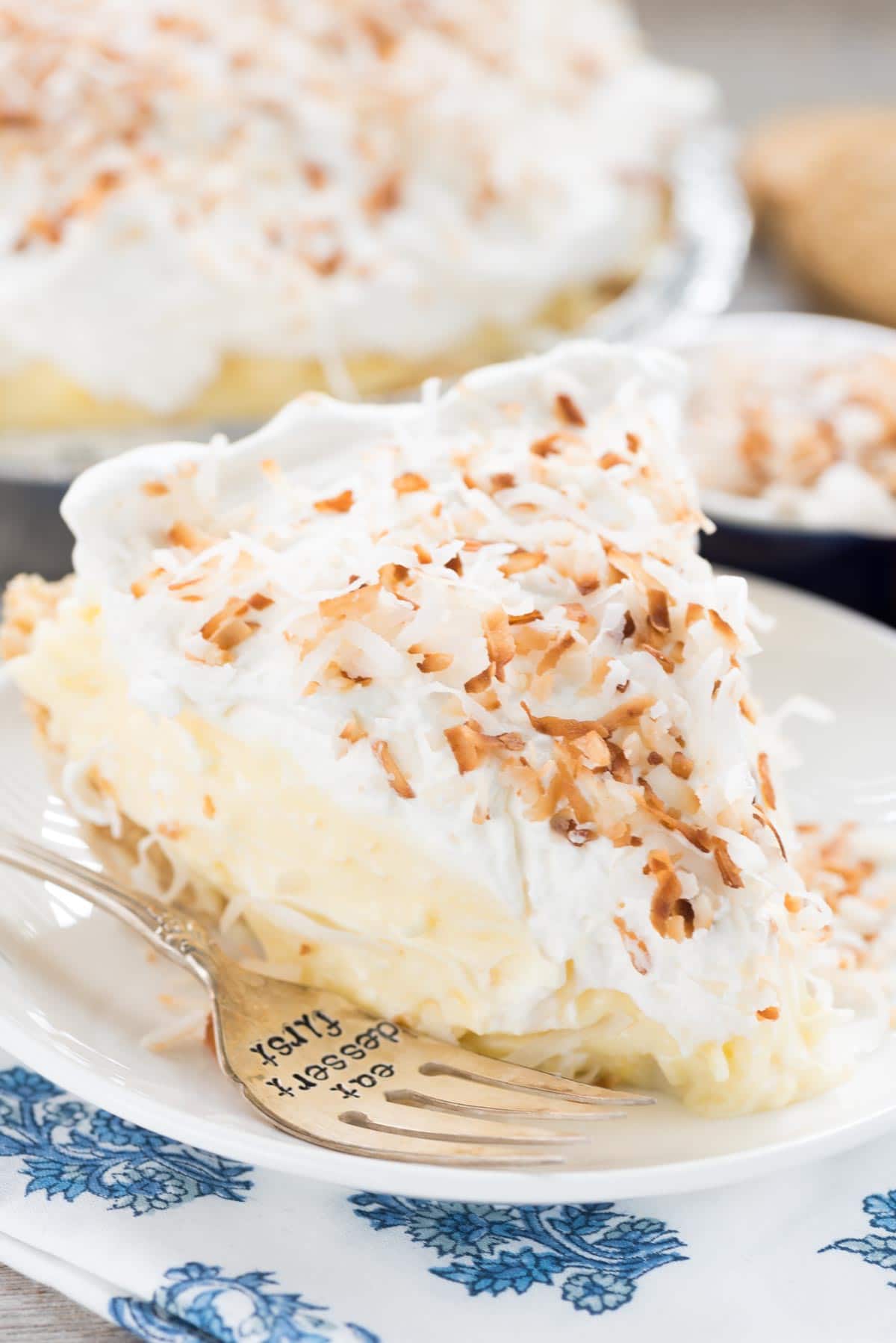 Simple coconut cream pie