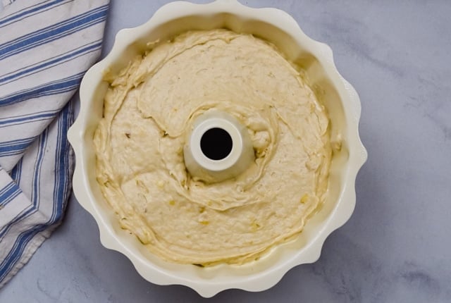 Banana bundt cake