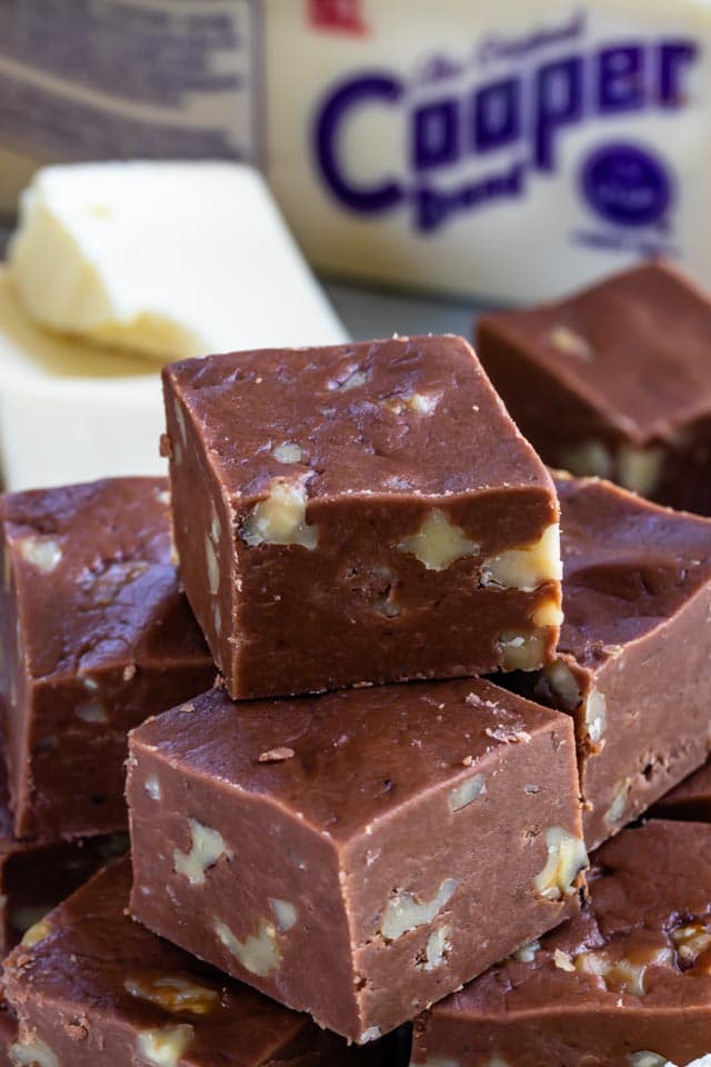 Easy Chocolate Fudge Recipe with cheese Crazy for Crust