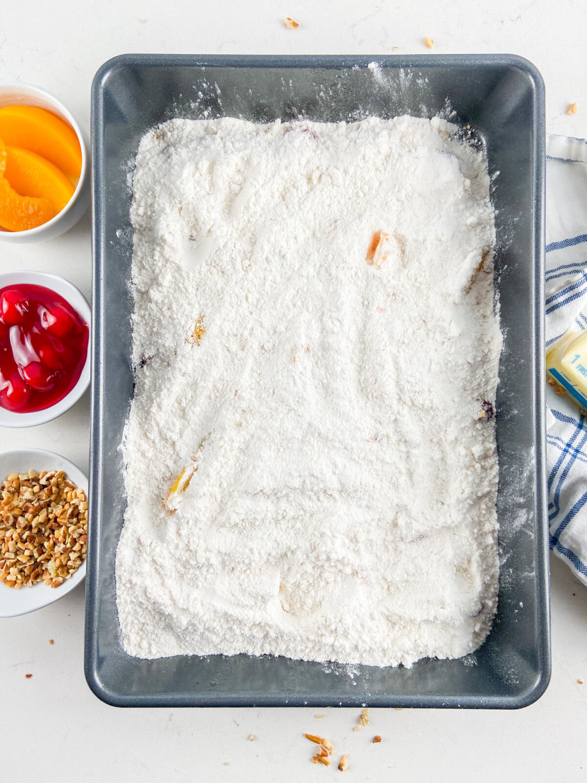 pan with pie filling and cake mix