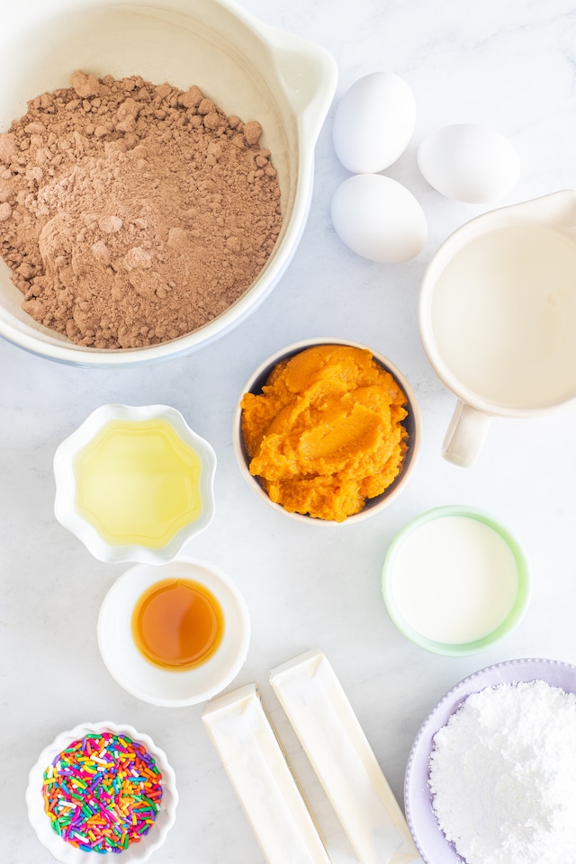 ingredients for pumpkin cupcakes