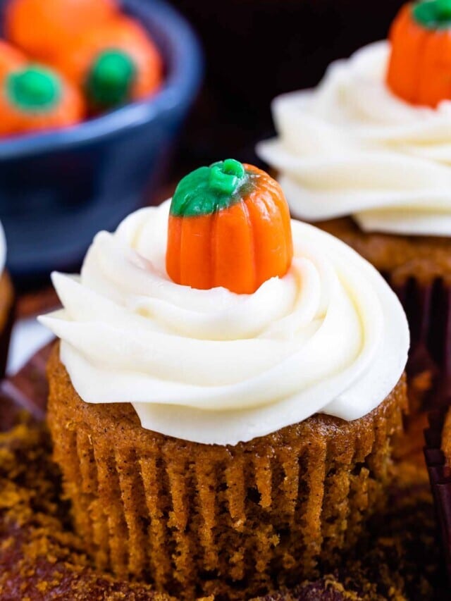 Classic Pumpkin Cupcakes