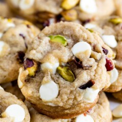 white chocolate cranberry cookie with pistachios close up