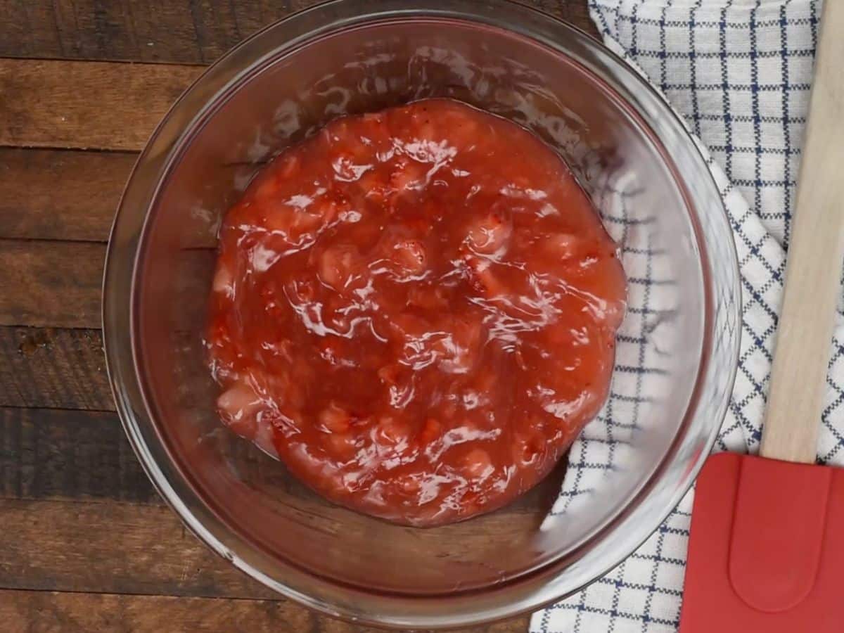 cooled strawberry mixture thickened in bowl.