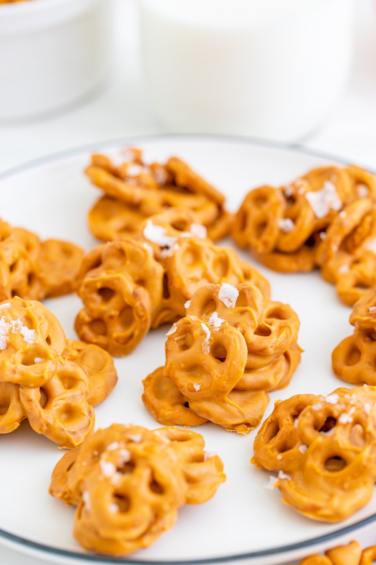 Close up of no bake pretzel cookies on a plate