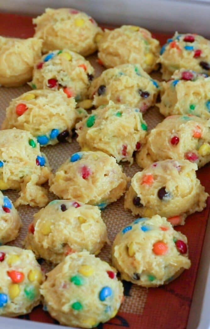 Easiest Cake Mix Cookies (3 ingredients) - Crazy for Crust