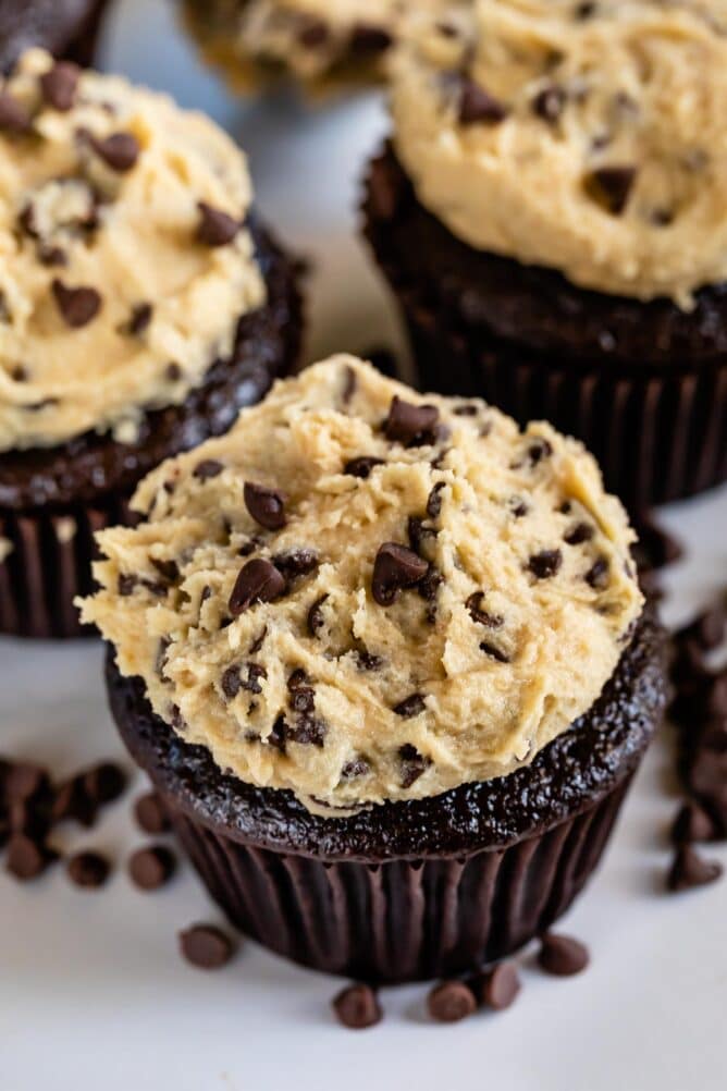 Easy Cookie Dough Cupcakes Recipe Crazy for Crust