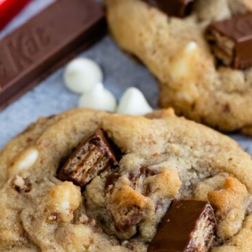 close up of cookie with Kit Kat candy bars