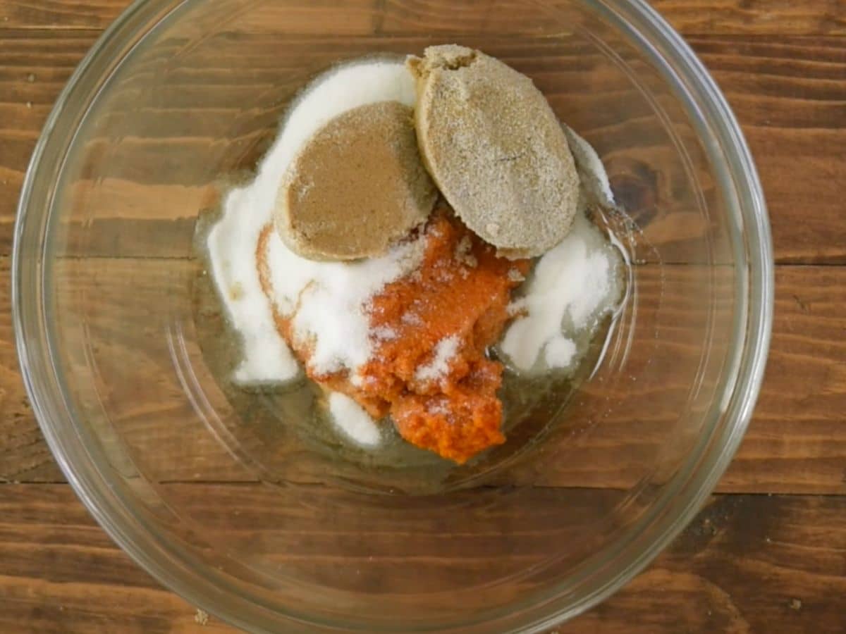 pumpkin oil and sugars in glass bowl.