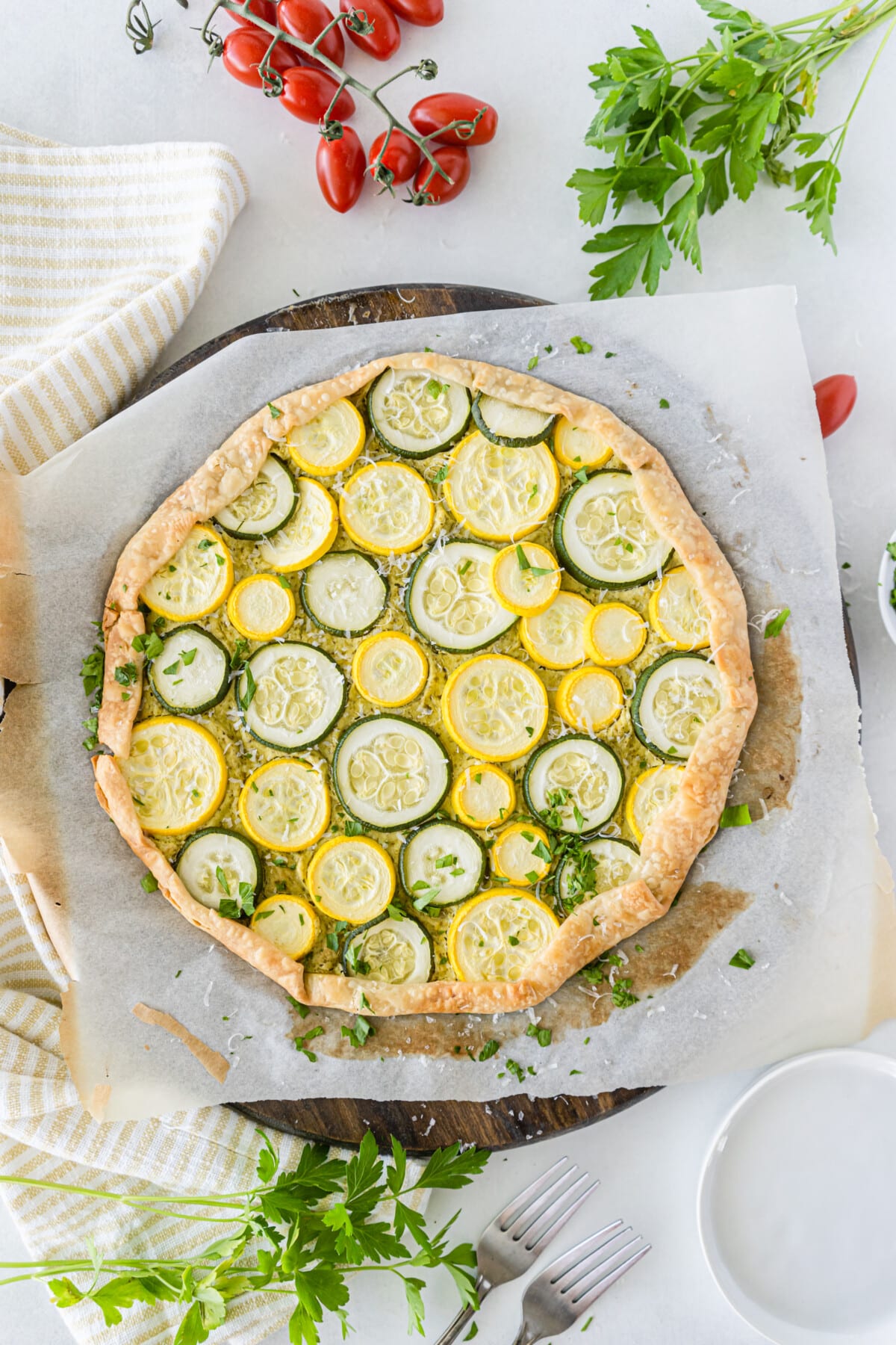 circular shaped pizza with squash as topping