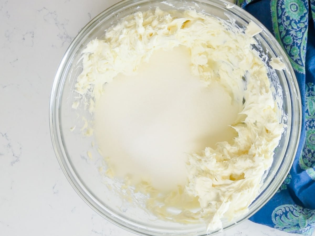 bowl of cream cheese with sugar