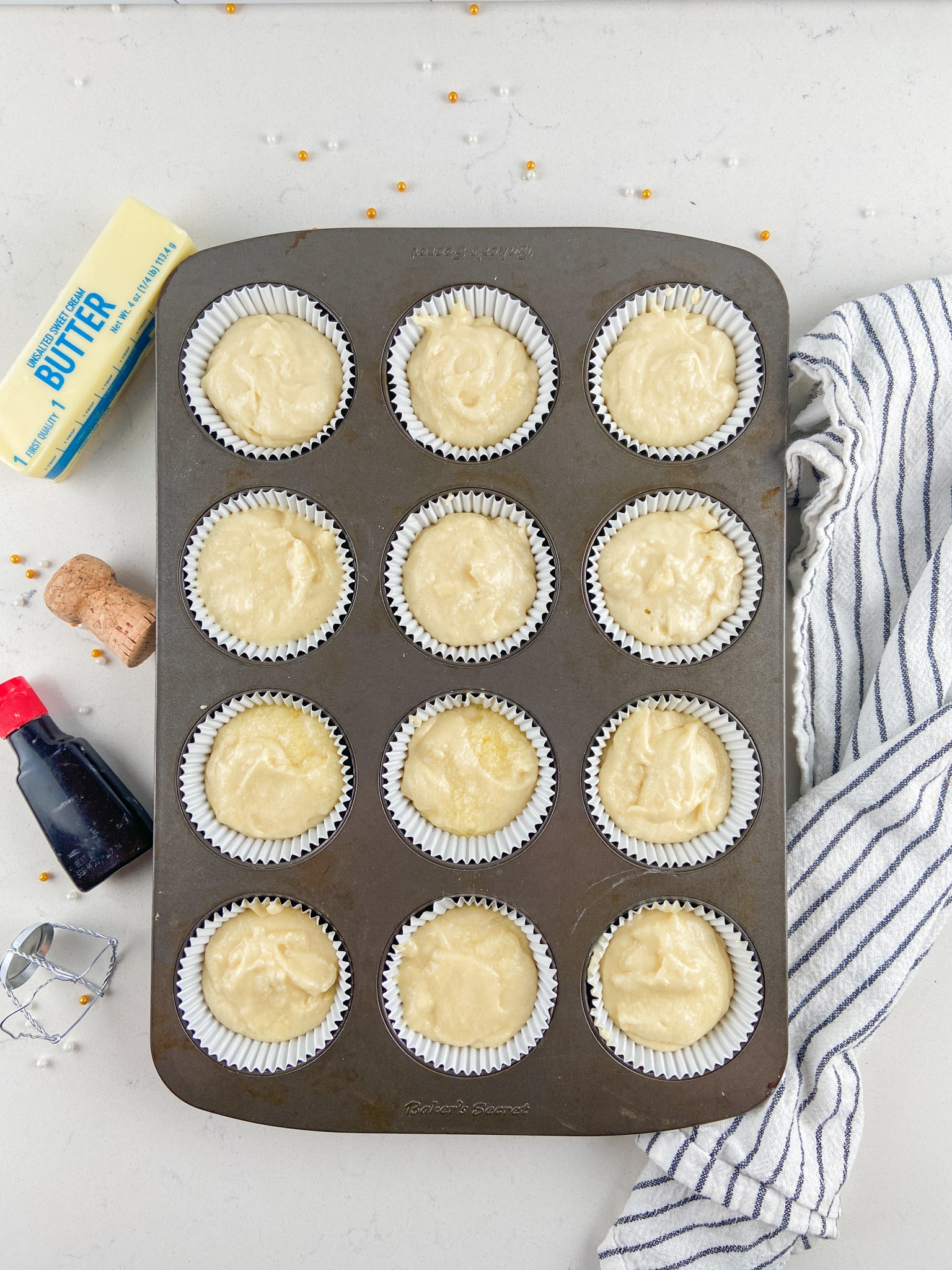 cupcakes in muffin pan