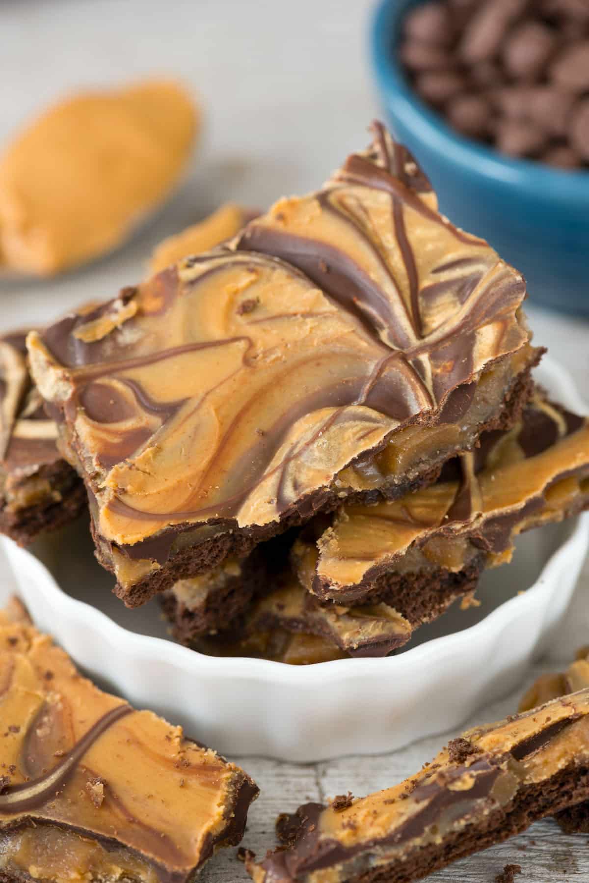 chocolate and peanut butter swirled bark in a white bowl