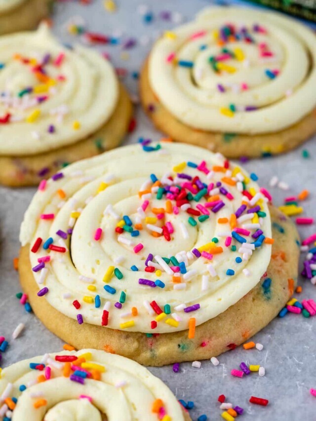 Birthday Cake Batter Cupcakes Copycat Recipe