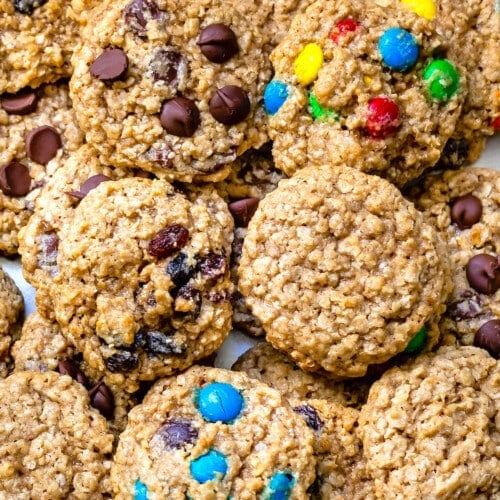 https://www.crazyforcrust.com/wp-content/uploads/2023/01/best-oatmeal-cookies-recipe-12-500x500.jpg