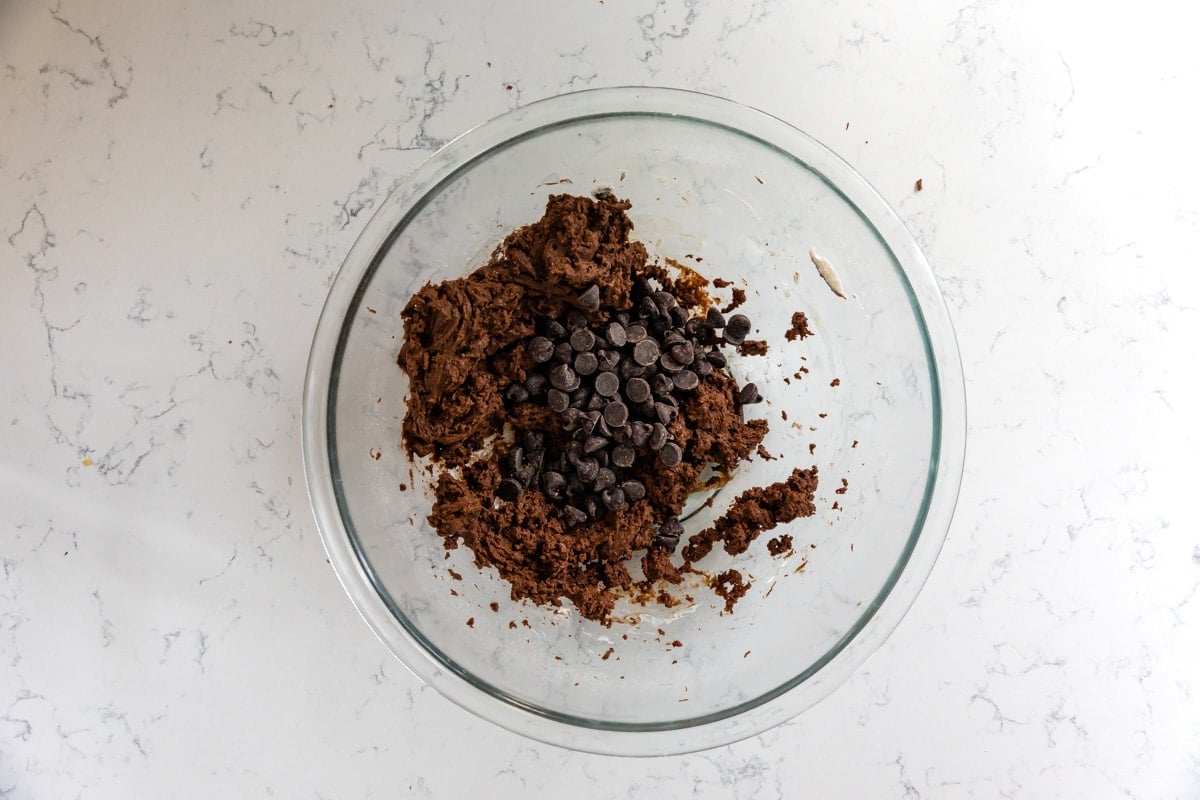 process shot of chocolate Nutella cookies