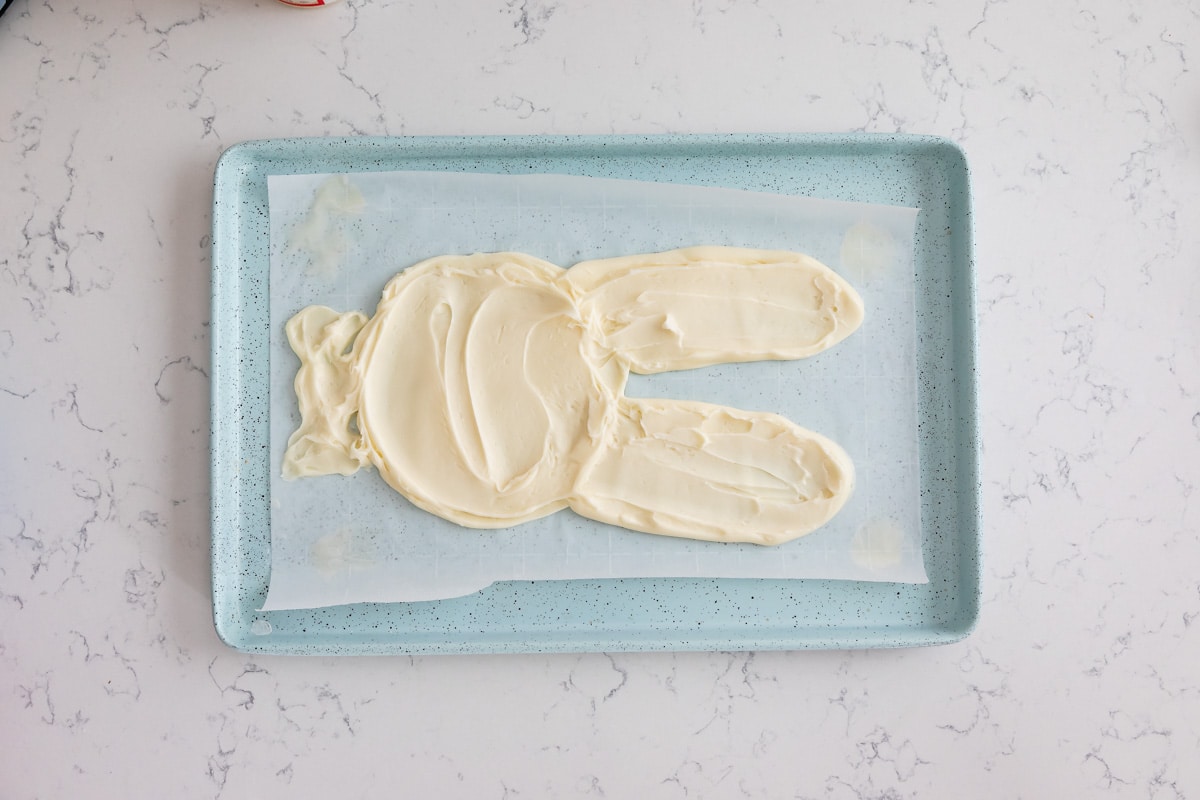 process shot of buttercream board.