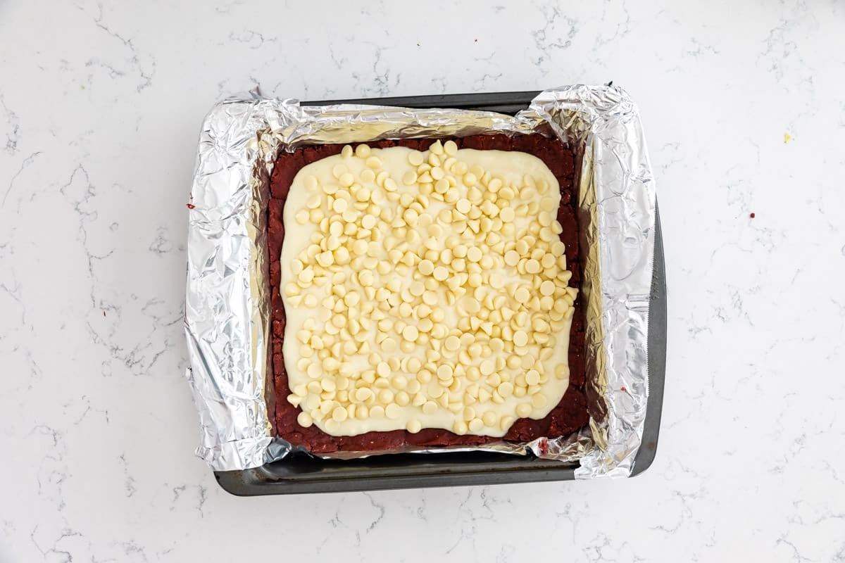 process shot of red velvet gooey bars.