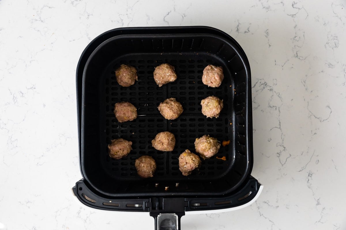 process shot of turkey meatballs.