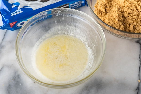 oreo crust process shots.