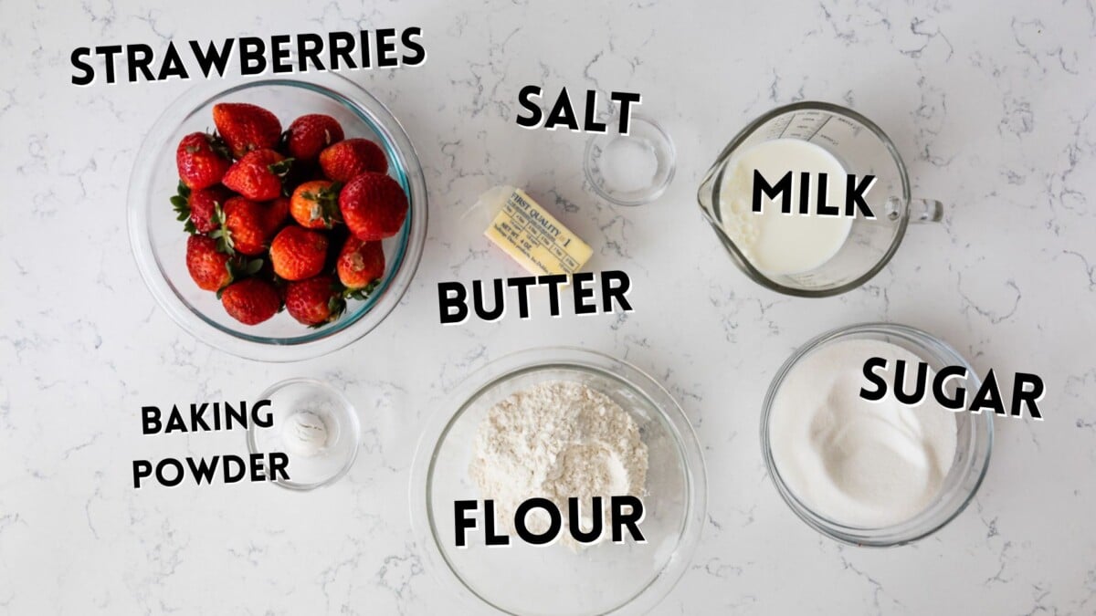 ingredients in strawberry cobbler.