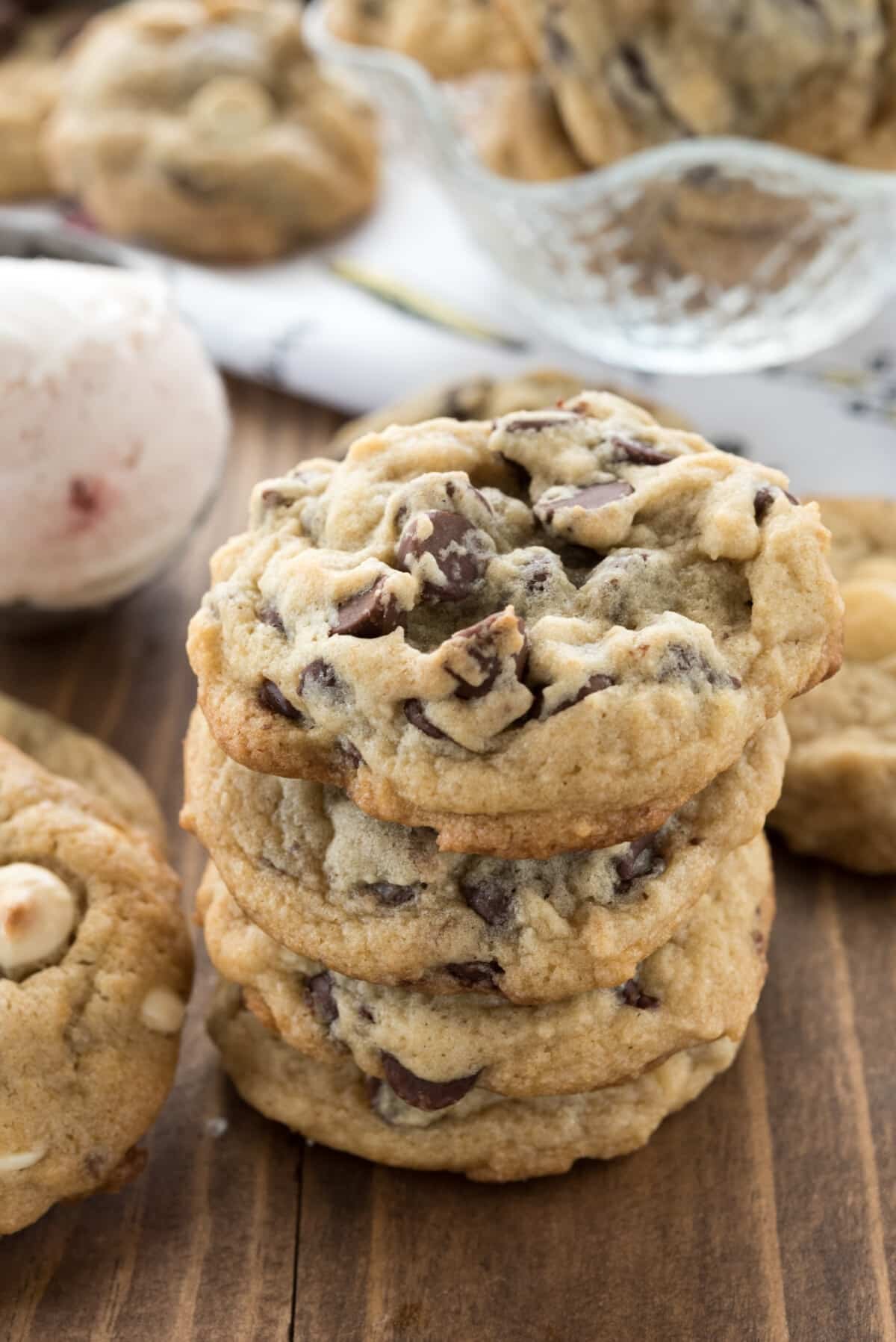 stacked chocolate chip cookies.