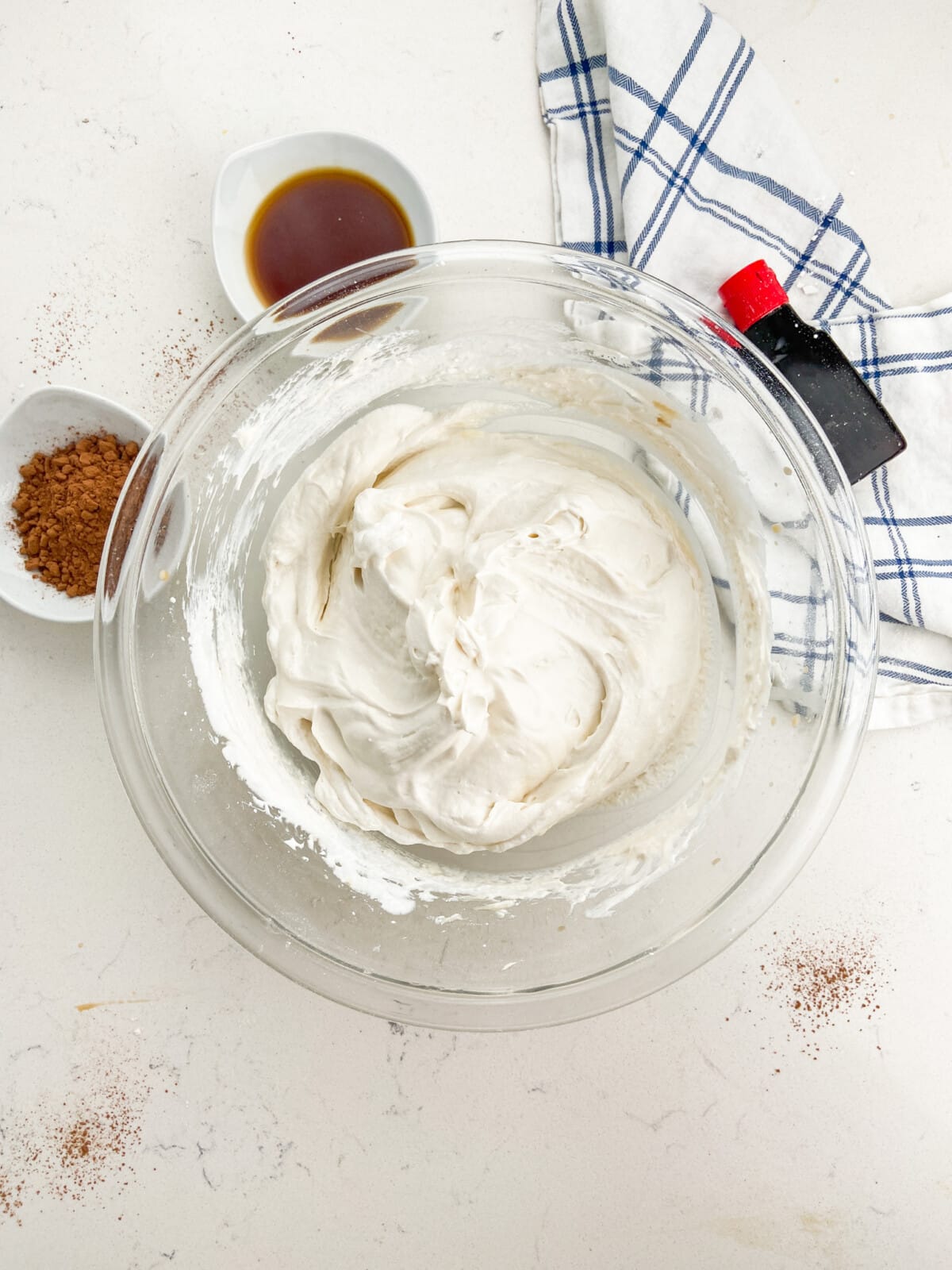 process shot of tiramisu cookie cups.