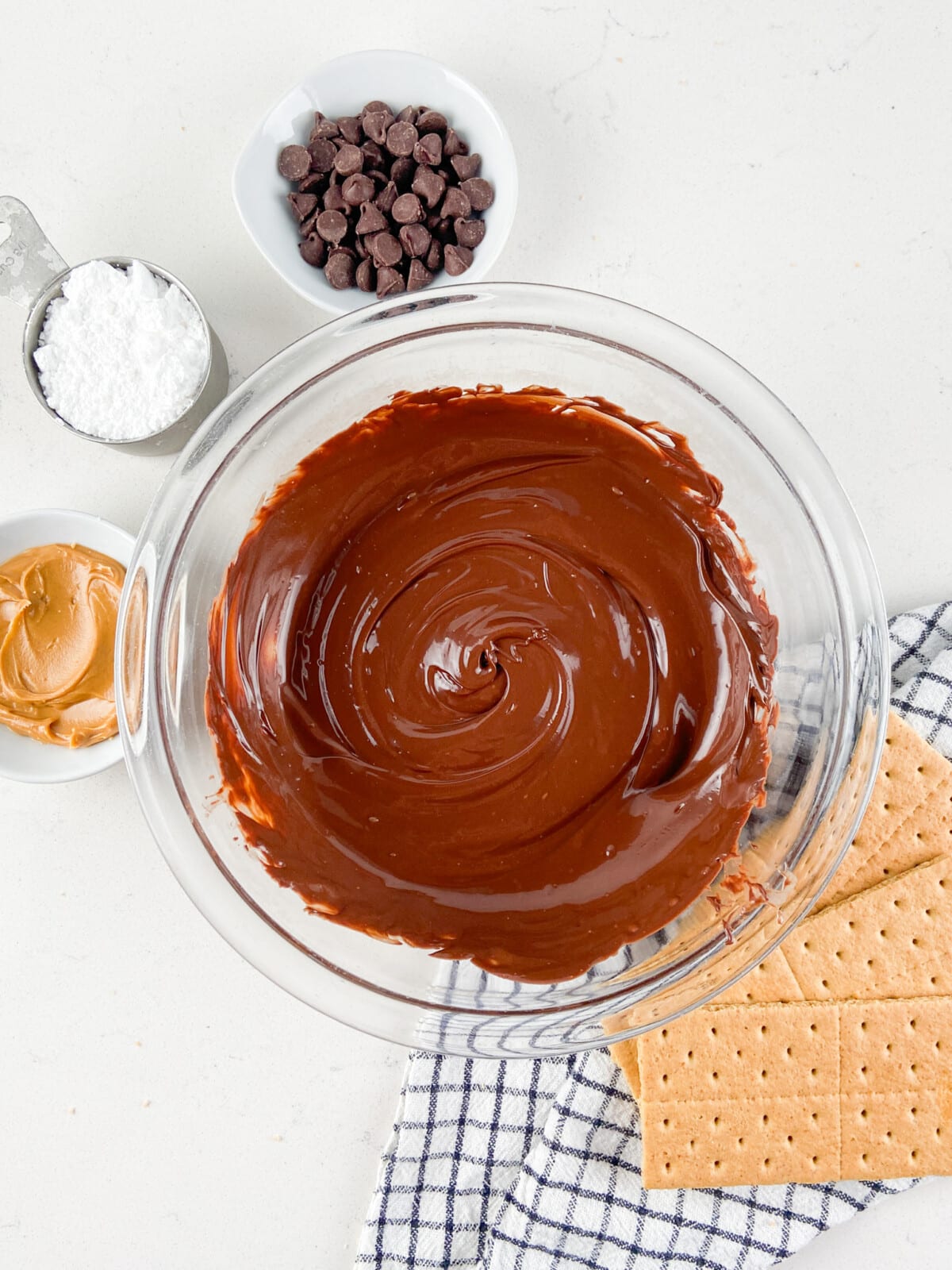 melted chocolate in bowl.