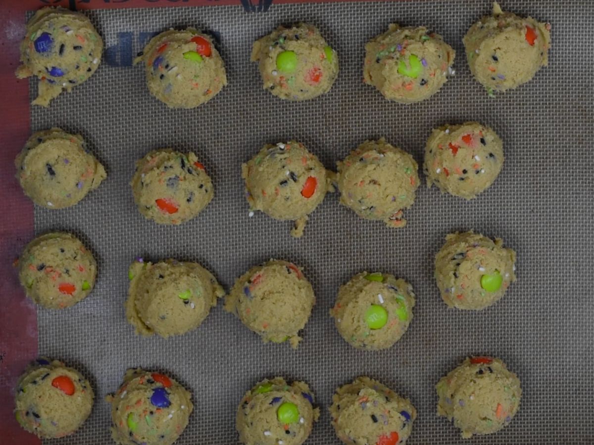 process shot of halloween cookies.