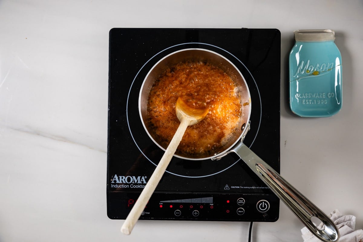 process shot of pumpkin caramel.