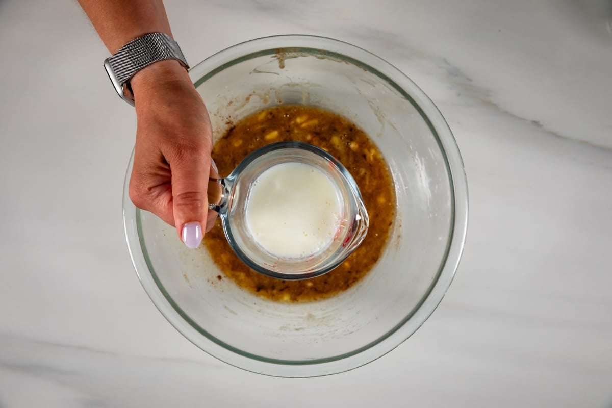 process shot of pumpkin spice banana bread.