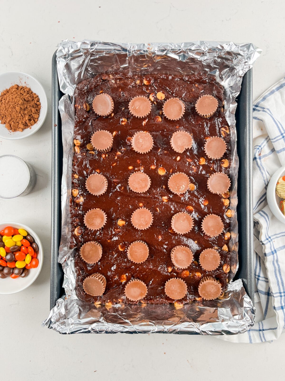 process shot of reeses brownies being made.