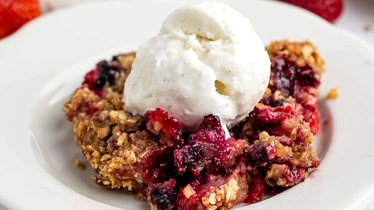 berry crisp social image 1